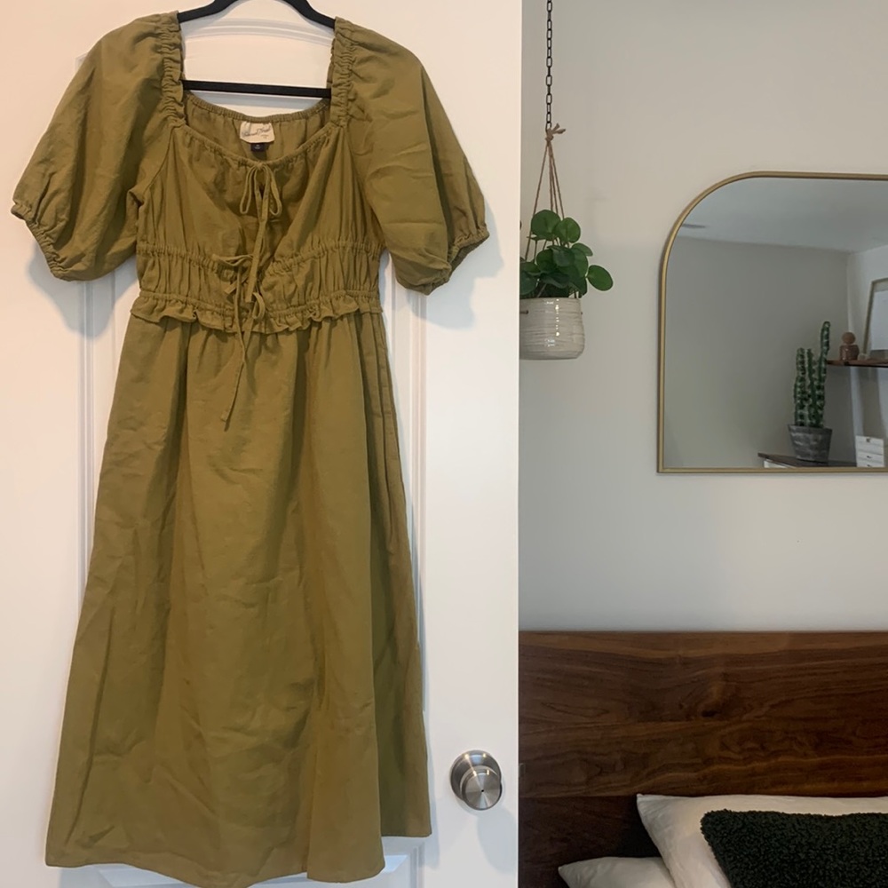Olive Green Puff Sleeve Dress